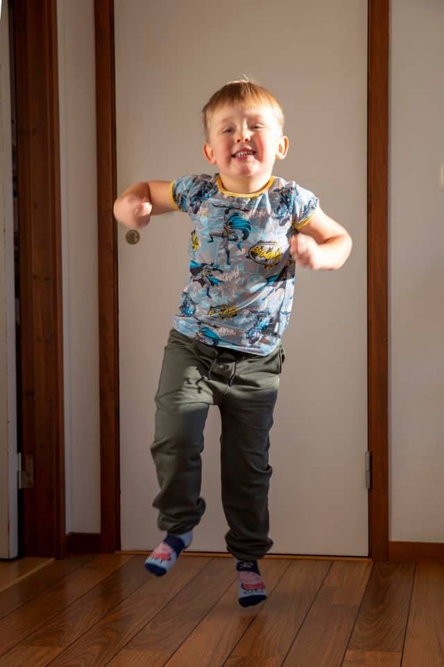 The JoyfUL(LE) Junior Jeans Strl 56-122 PDF-mönster