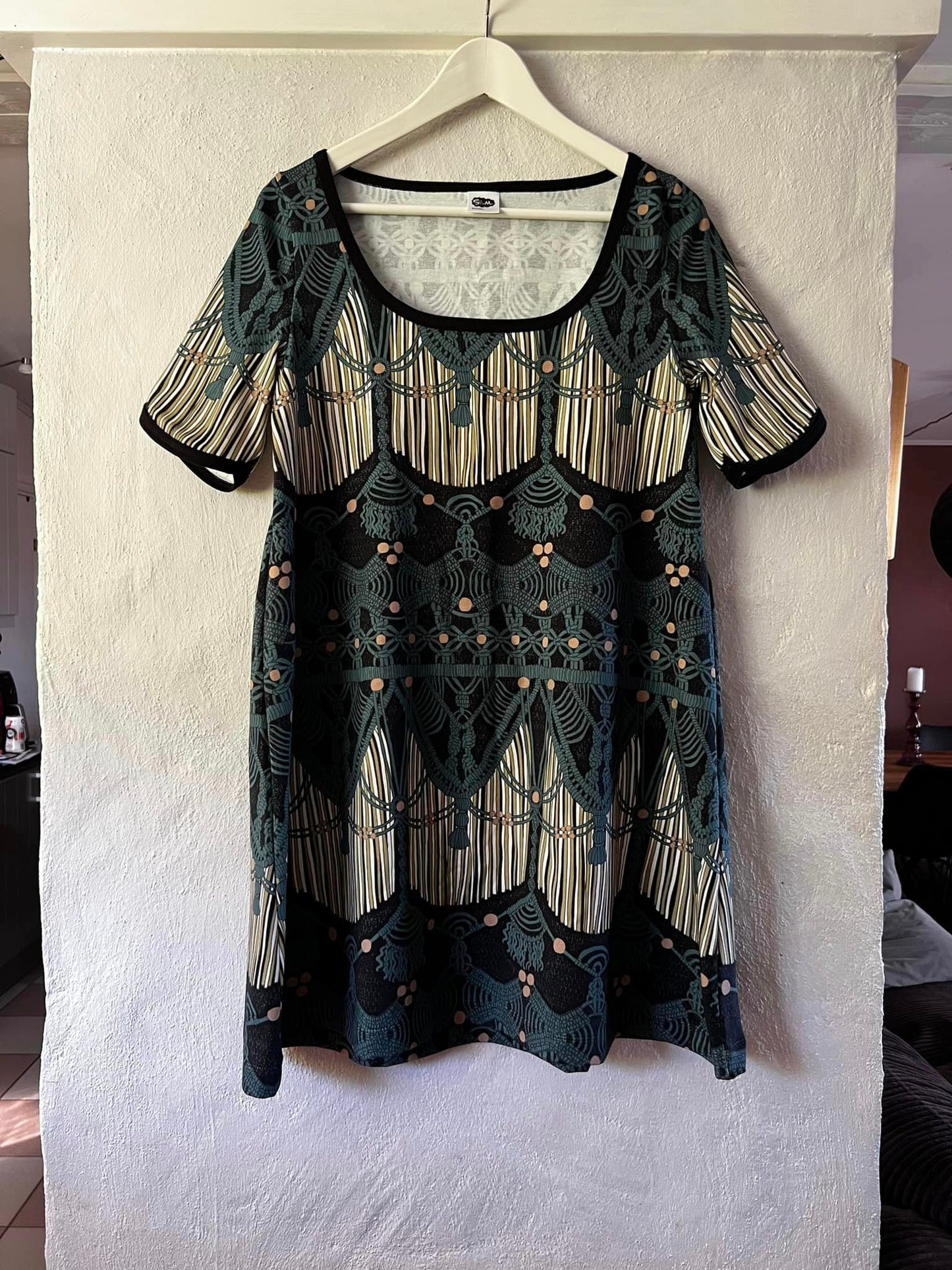 Basic Bombshell Strl 34-56 Pappersmönster