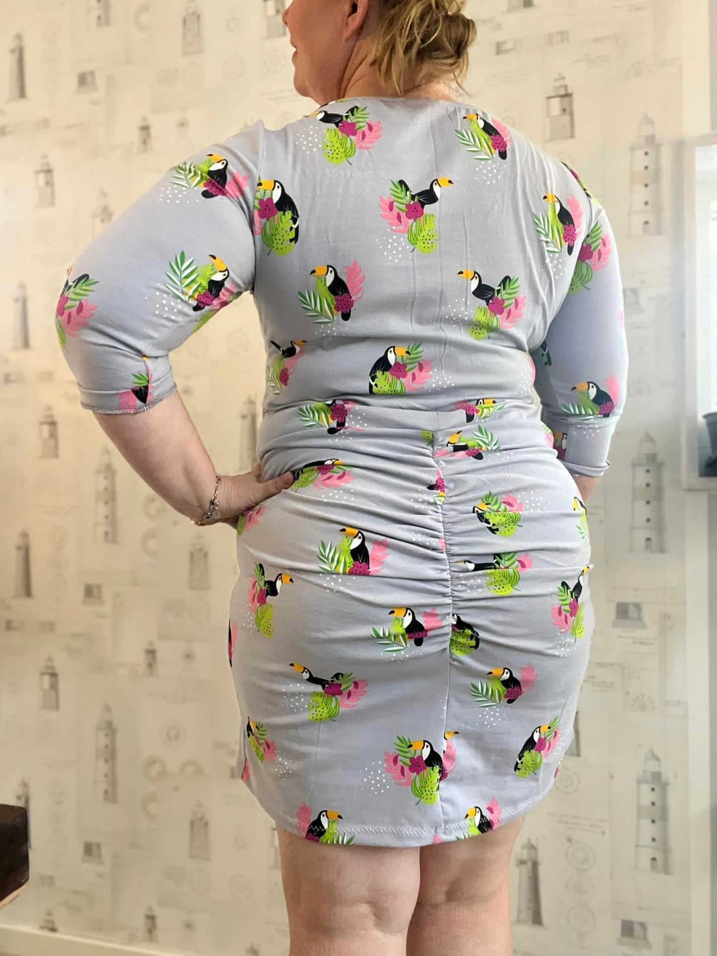 Basic Bombshell Strl 34-56 Pappersmönster