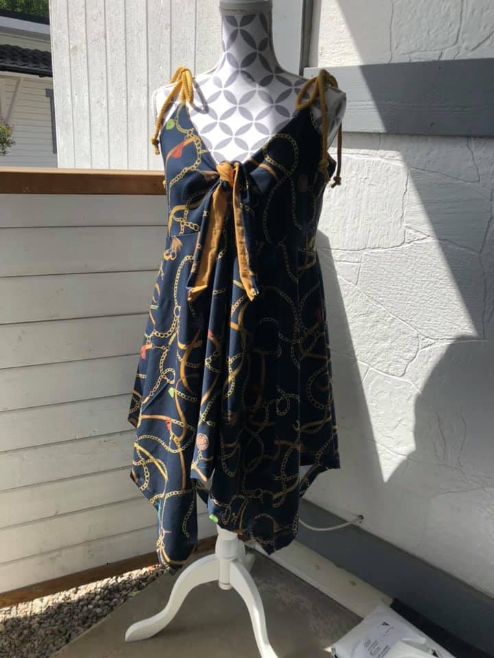 Riviera Rumble Dress Strl 34-56 PDF-mönster