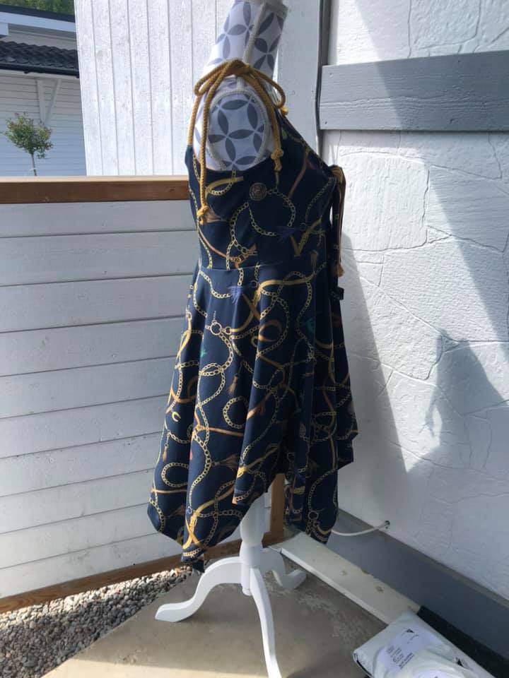 Riviera Rumble Dress Strl 34-56 PDF-mönster