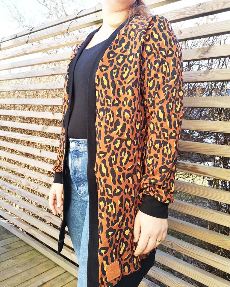 The BaumwULLE Cardigan Strl 34-56 Pappersmönster
